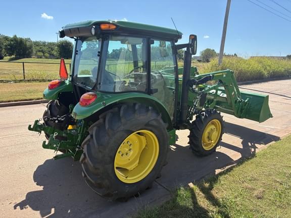 Image of John Deere 5065E equipment image 2