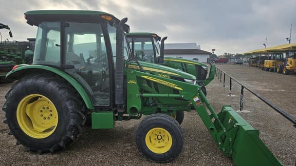 Image of John Deere 5065E equipment image 1