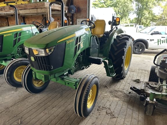 2022 John Deere 5065E Equipment Image0