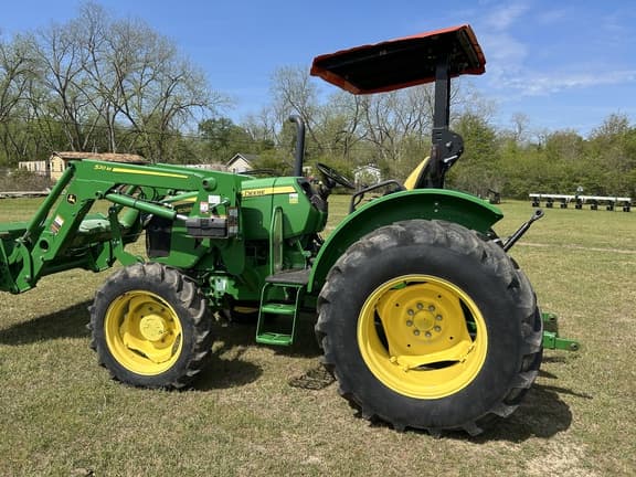 Image of John Deere 5065E equipment image 1