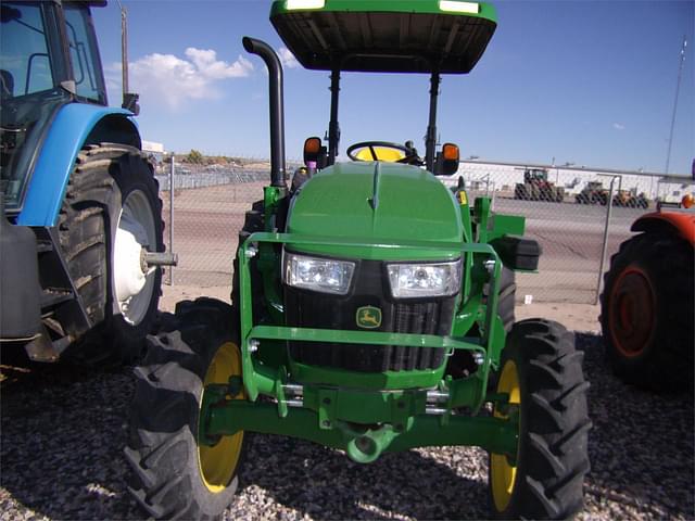 Image of John Deere 5065E equipment image 1