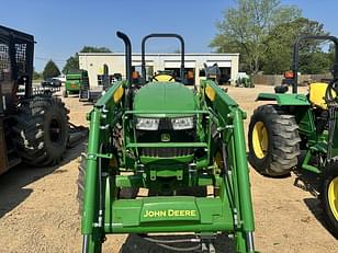 Main image John Deere 5065E 1