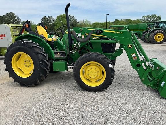 Image of John Deere 5065E equipment image 2