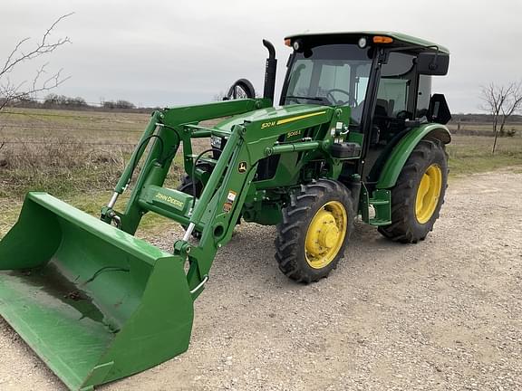 Image of John Deere 5065E equipment image 2