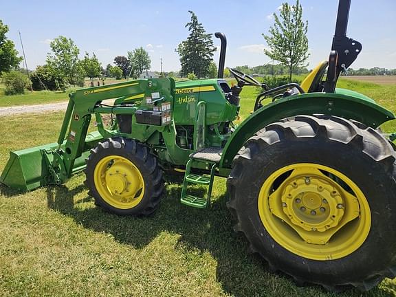 Image of John Deere 5065E equipment image 1