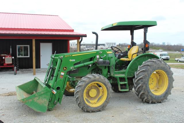 Image of John Deere 5065E equipment image 2