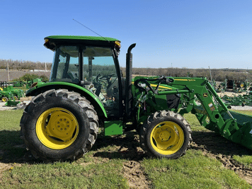 Main image John Deere 5065E