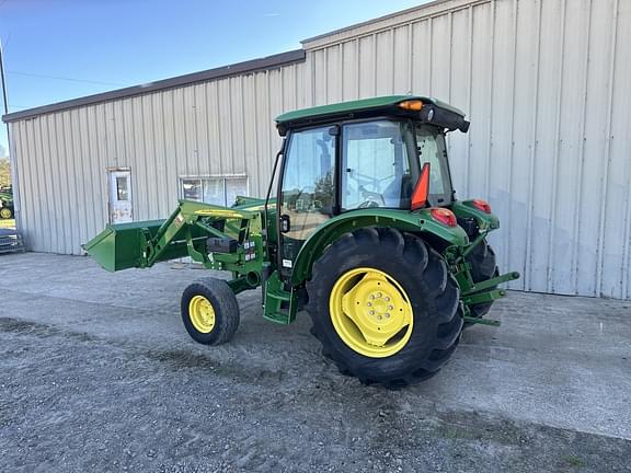 Image of John Deere 5065E equipment image 3