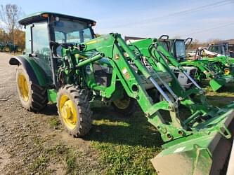 Image of John Deere 5065E equipment image 1