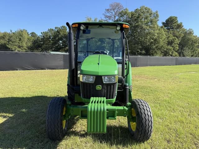 Image of John Deere 5065E equipment image 2