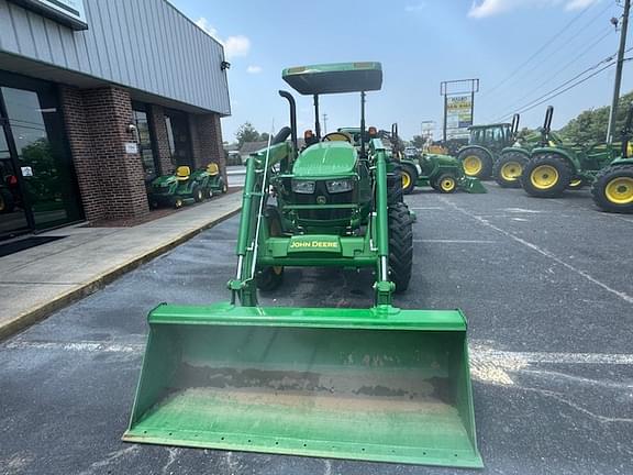 Image of John Deere 5065E equipment image 4