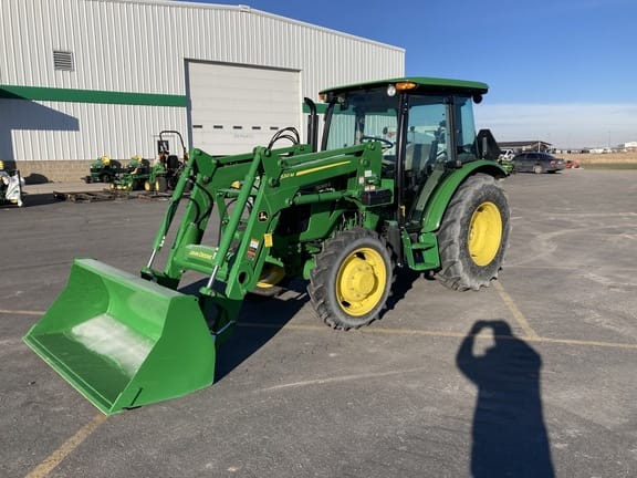 Main image John Deere 5065E