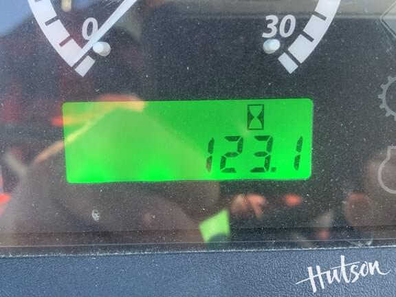 Image of John Deere 5065E equipment image 4