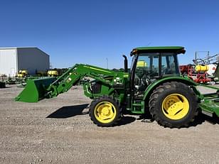 Main image John Deere 5065E 1