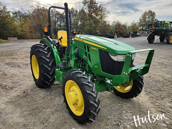 Image of John Deere 5065E Primary image