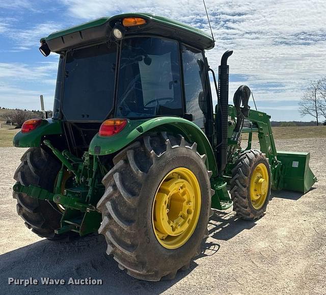 Image of John Deere 5065E equipment image 4
