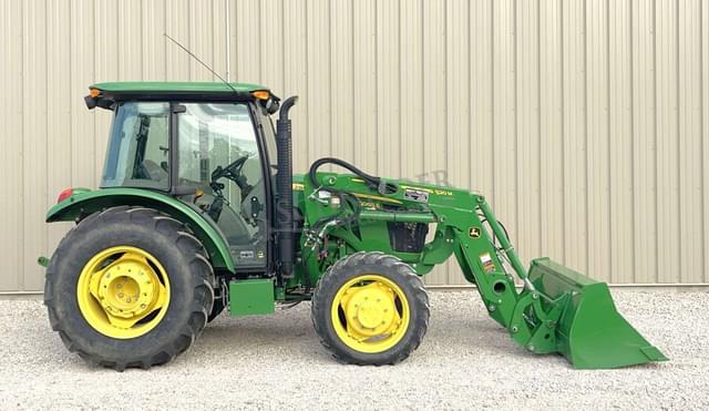 Image of John Deere 5065E equipment image 2
