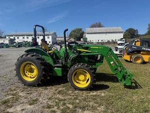 2022 John Deere 5075E Image