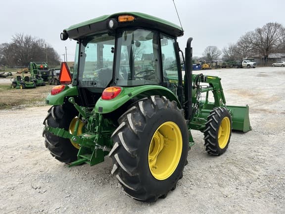 Image of John Deere 5075E equipment image 4