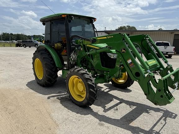 Image of John Deere 5075E equipment image 4