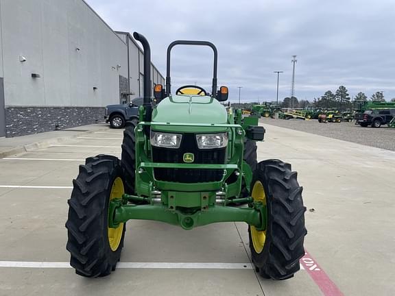 Image of John Deere 5075E equipment image 1