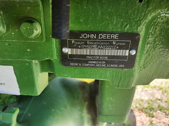 Image of John Deere 5075E equipment image 3