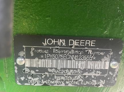 Image of John Deere 5075E equipment image 4