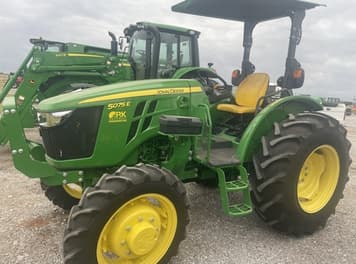 Main image John Deere 5075E