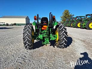 Main image John Deere 5075E 8