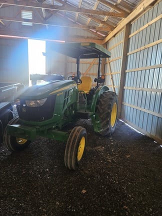 Main image John Deere 5075E