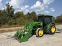 2022 John Deere 5075E Image