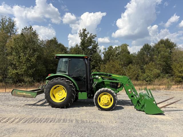 Image of John Deere 5075E equipment image 2
