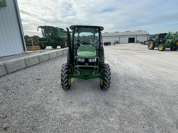 Image of John Deere 5075E equipment image 2