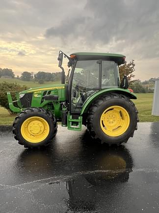 Image of John Deere 5075E equipment image 1