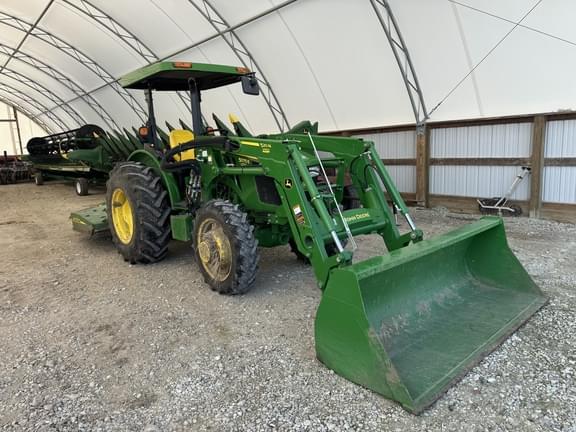 Image of John Deere 5075E equipment image 1