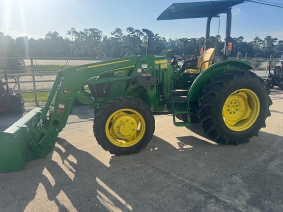 Image of John Deere 5075E equipment image 1