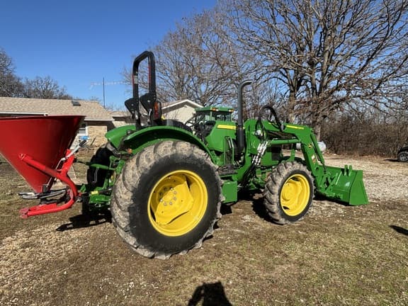Image of John Deere 5075E equipment image 2
