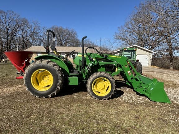 Image of John Deere 5075E equipment image 3