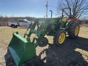 2022 John Deere 5075E Image