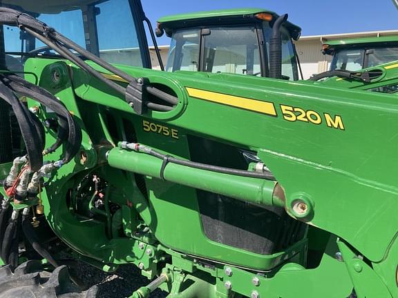 Image of John Deere 5075E equipment image 3