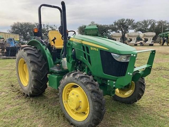 Image of John Deere 5075E equipment image 1