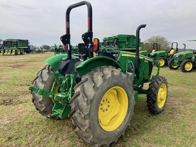 Image of John Deere 5075E equipment image 2