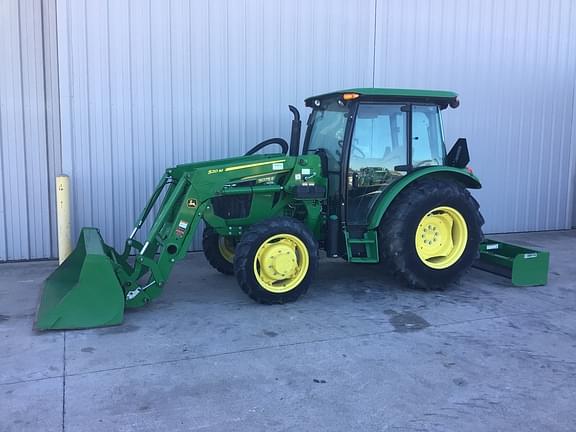 Image of John Deere 5075E equipment image 3