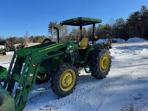 2022 John Deere 5075E Image