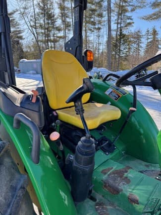 Image of John Deere 5075E equipment image 3