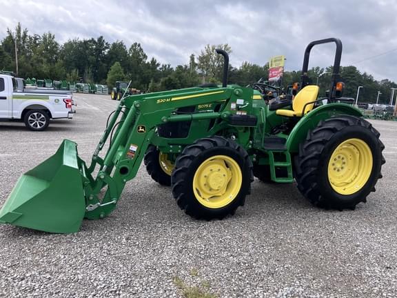 Image of John Deere 5075E equipment image 4