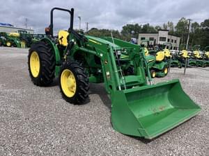 2022 John Deere 5075E Image