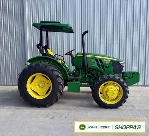 2022 John Deere 5075E Equipment Image0