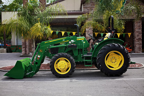 Image of John Deere 5075E equipment image 1