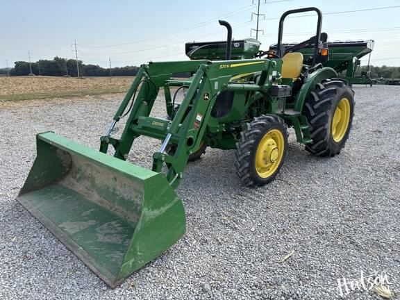 Image of John Deere 5075E equipment image 1